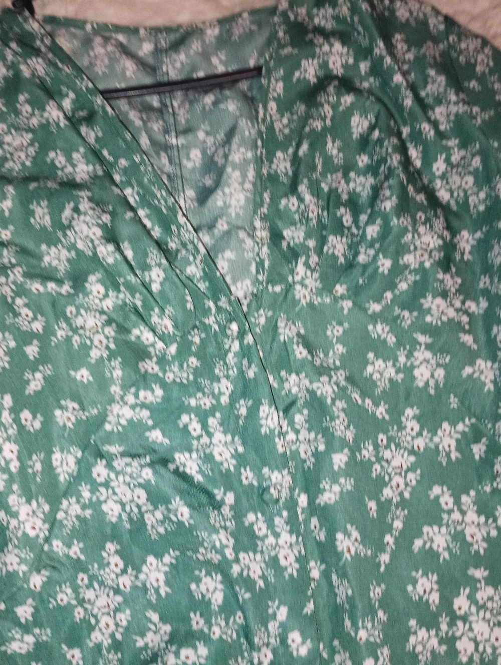 VINTAGE Lightweight Green Floral Dress - Picture 3 of 3